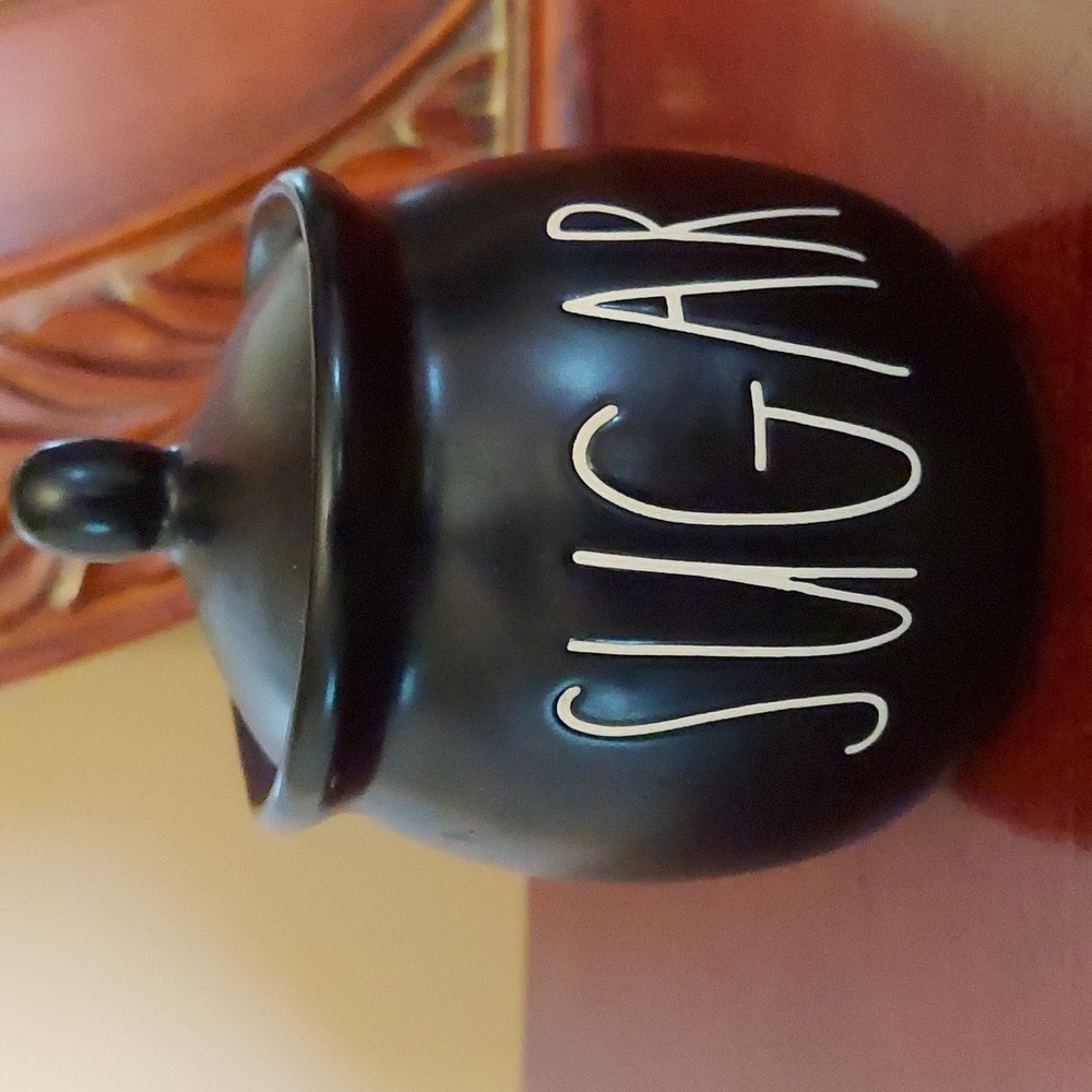 NWOT RAE DUNN FARMHOUSE BLACK SUGAR BOWL Magenta Artisan RETIRED